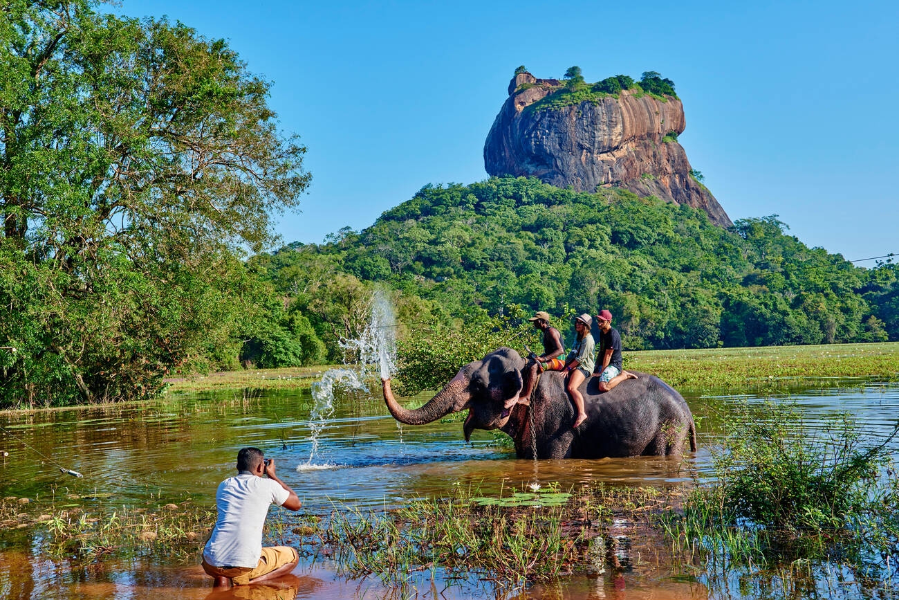 Classic Tour Sri Lanka 10 Nights 6